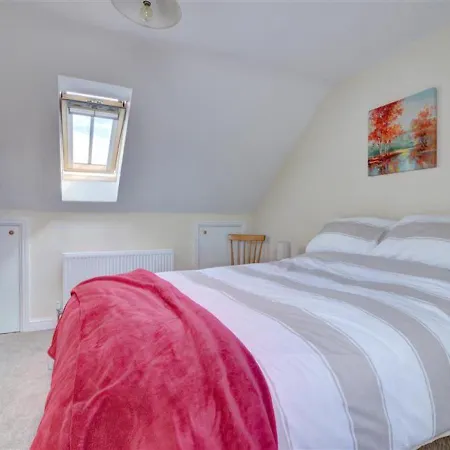 2 Bed In Whitby Oc-y027 度假居 *