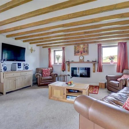 2 Bed In Whitby Oc-y027